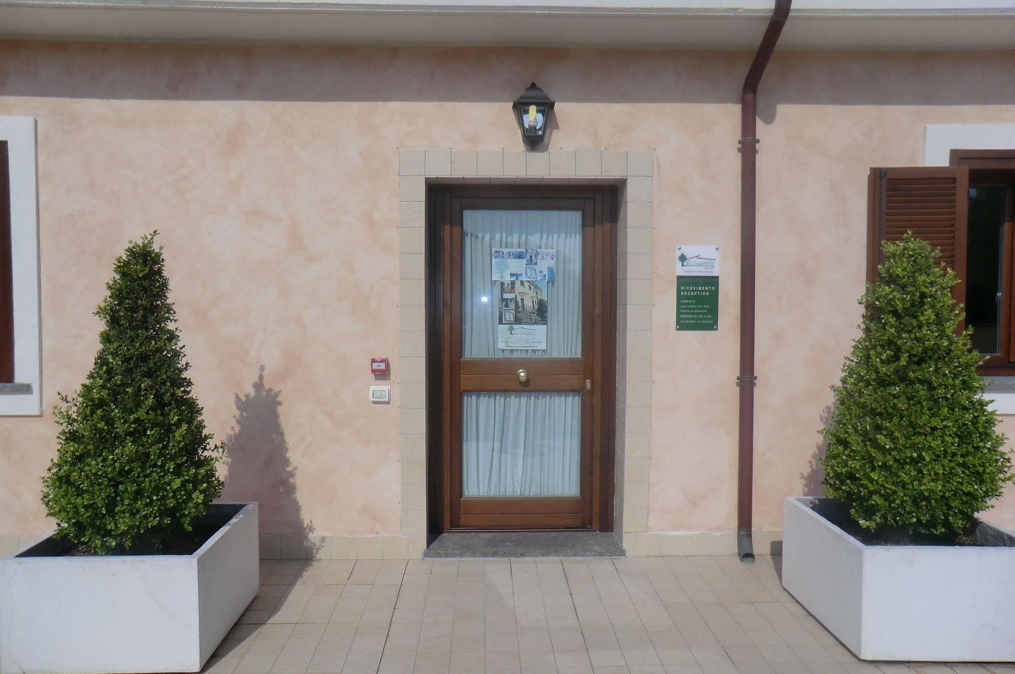 Il Casaletto Dei Ludi Aparthotel Aranova Bagian luar foto
